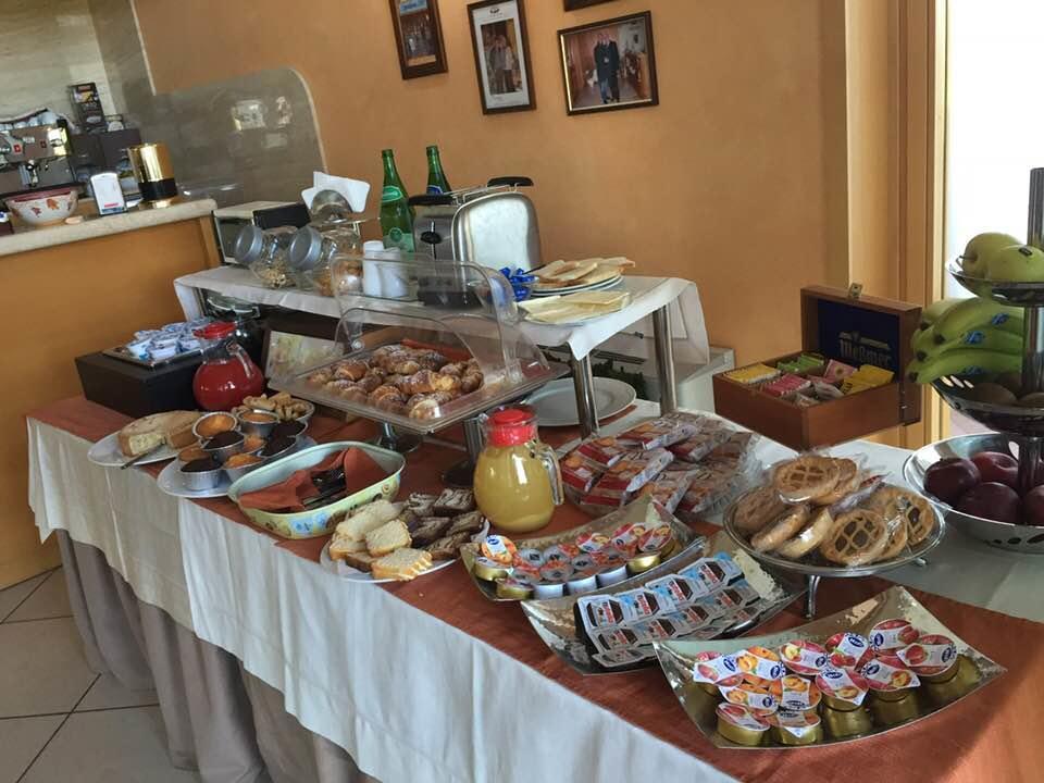 Agriturismo Terre Delle Monache 庞特卡格纳诺 外观 照片