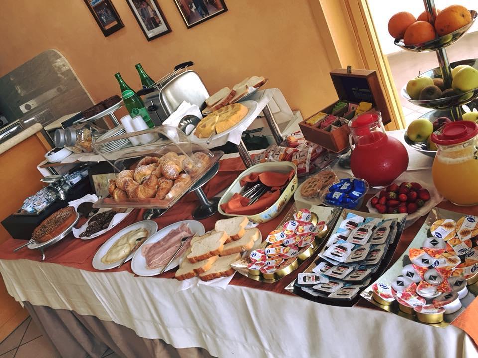 Agriturismo Terre Delle Monache 庞特卡格纳诺 外观 照片